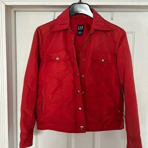 Small Gap Light Puffer Cropped Jacket in Tomato Red